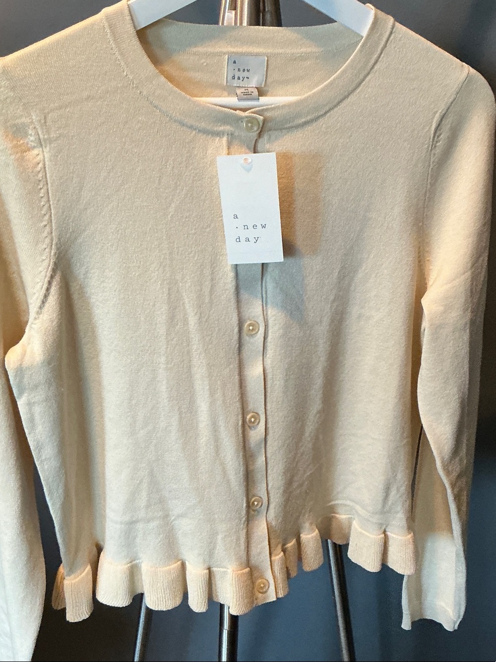 Cream Ruffle Hem Button Cardigan Sweater - Picture 4 of 6
